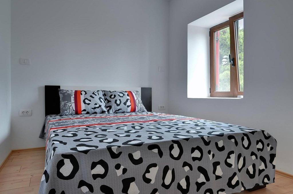 Villa Br Ližnjan Екстериор снимка